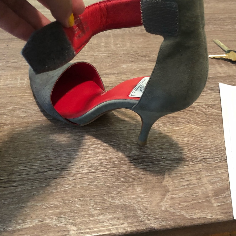 Grey Python Suede Pump - Picture 3 of 7